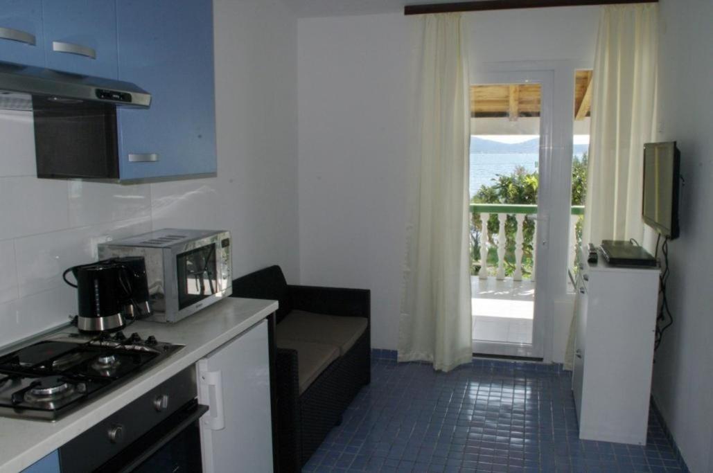 Apartman Zora Sukosan Exterior photo